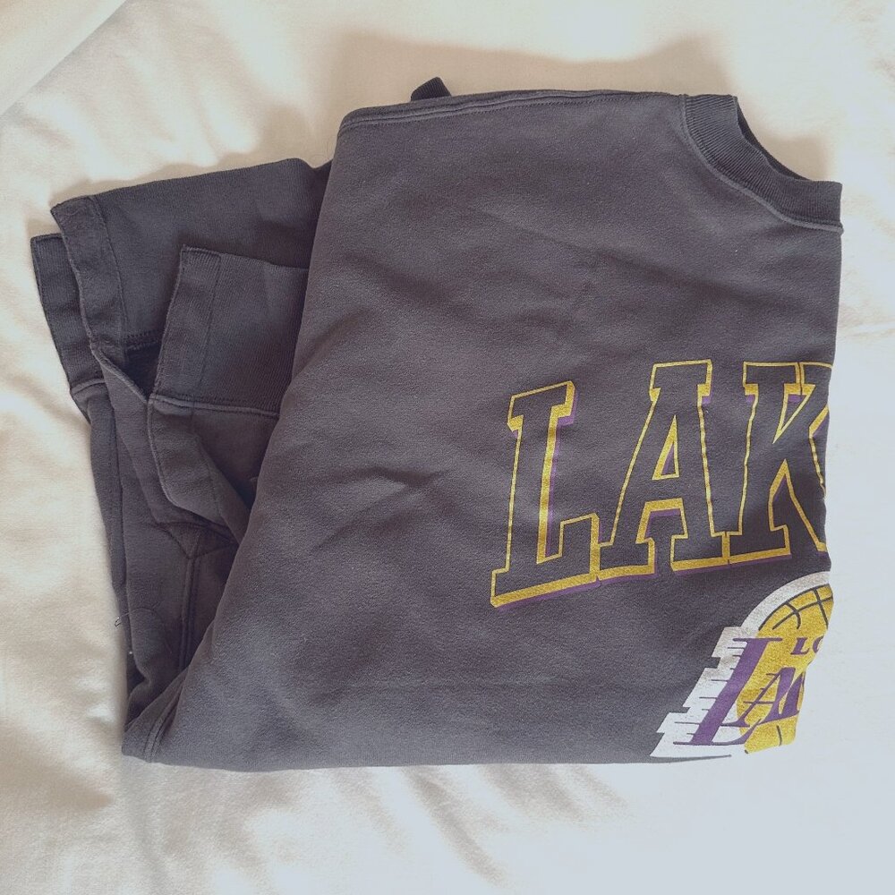 Lakers Crew Neck Sweatshirt - Abercrombie & Fitch